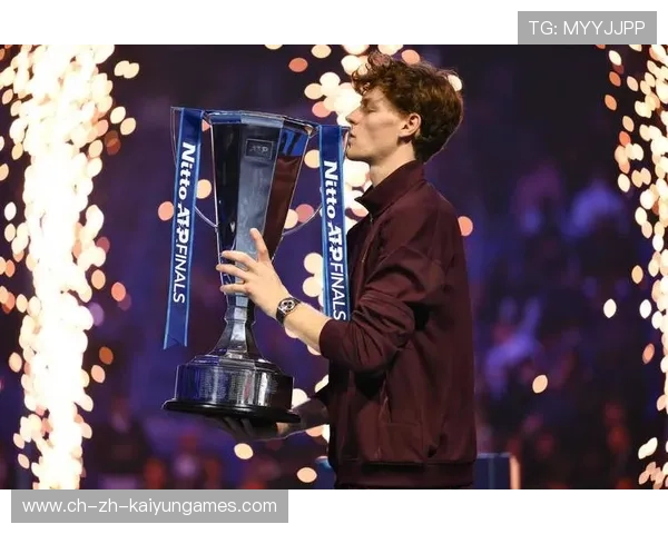 ATP总决赛震撼对决：辛纳与阿尔卡拉斯将战终极冠军